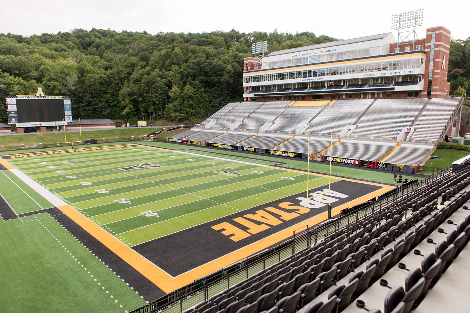 Index of /wpcontent/gallery/hccog2022awardsceremony