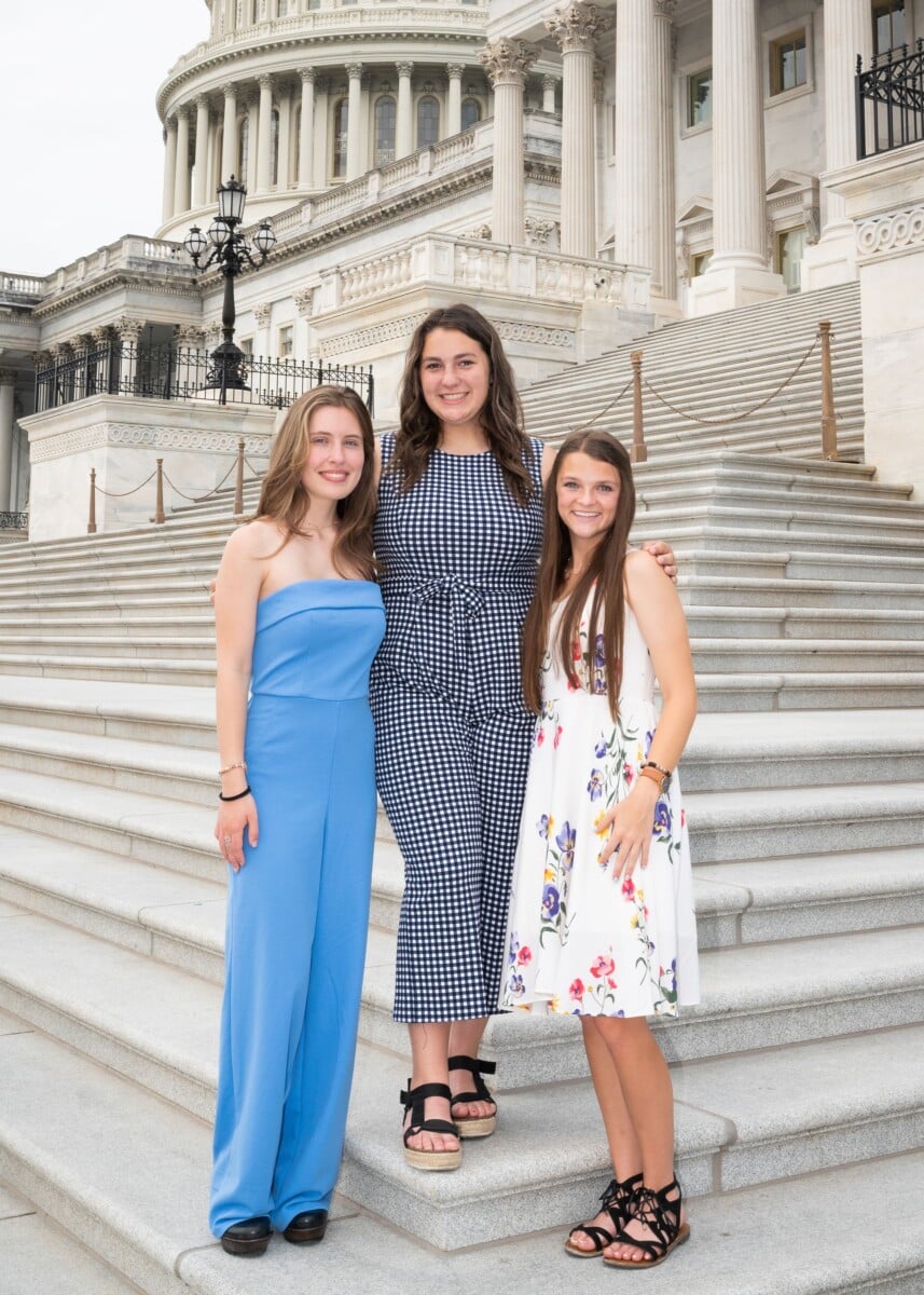 local-students-selected-by-blue-ridge-energy-to-attend-washington-youth