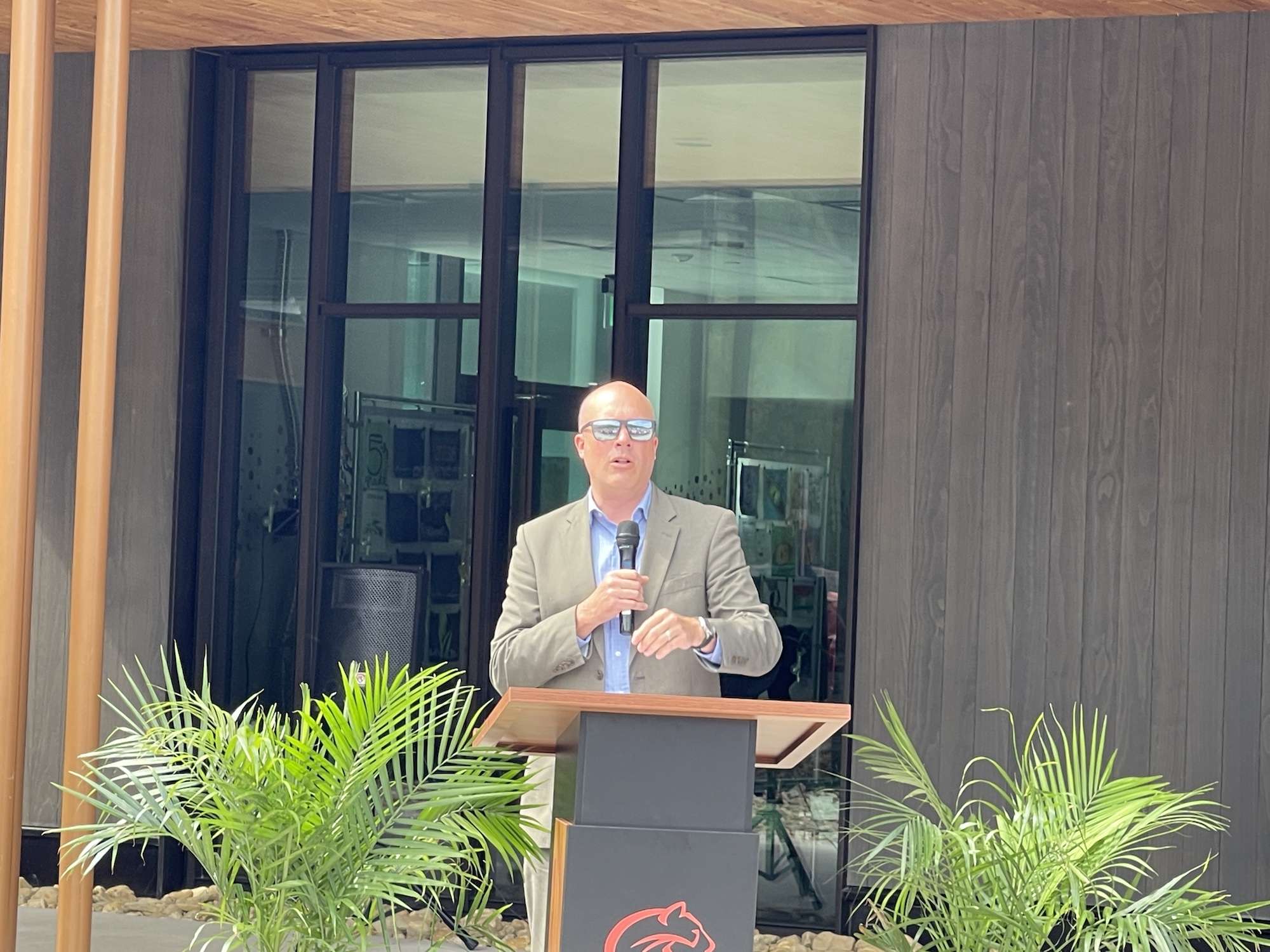 Former WCS Superintendent Dr. Scott Elliott speaks at the Valle Crucis School dedication ceremony.