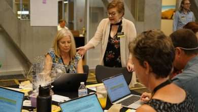 Former App State Empowering Teacher Learning navigator Sherry Paddie instructs a participant at the 2025 ETL Summer Convening